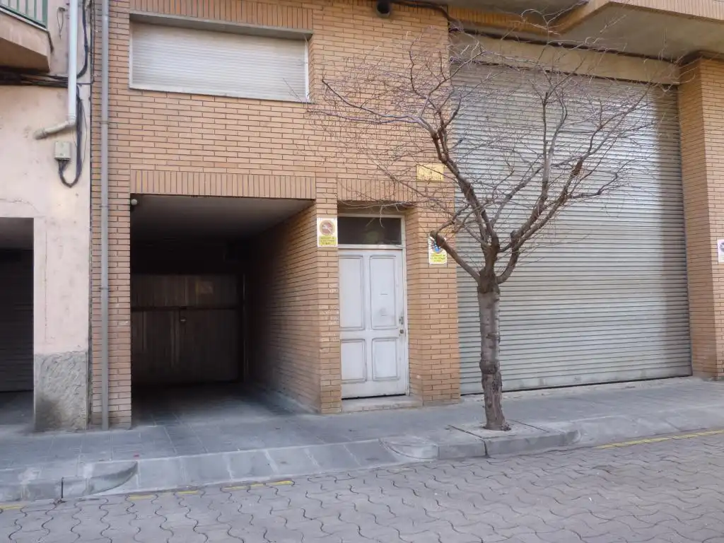 Außenansicht von Garage zur Miete in La Seu d'Urgell