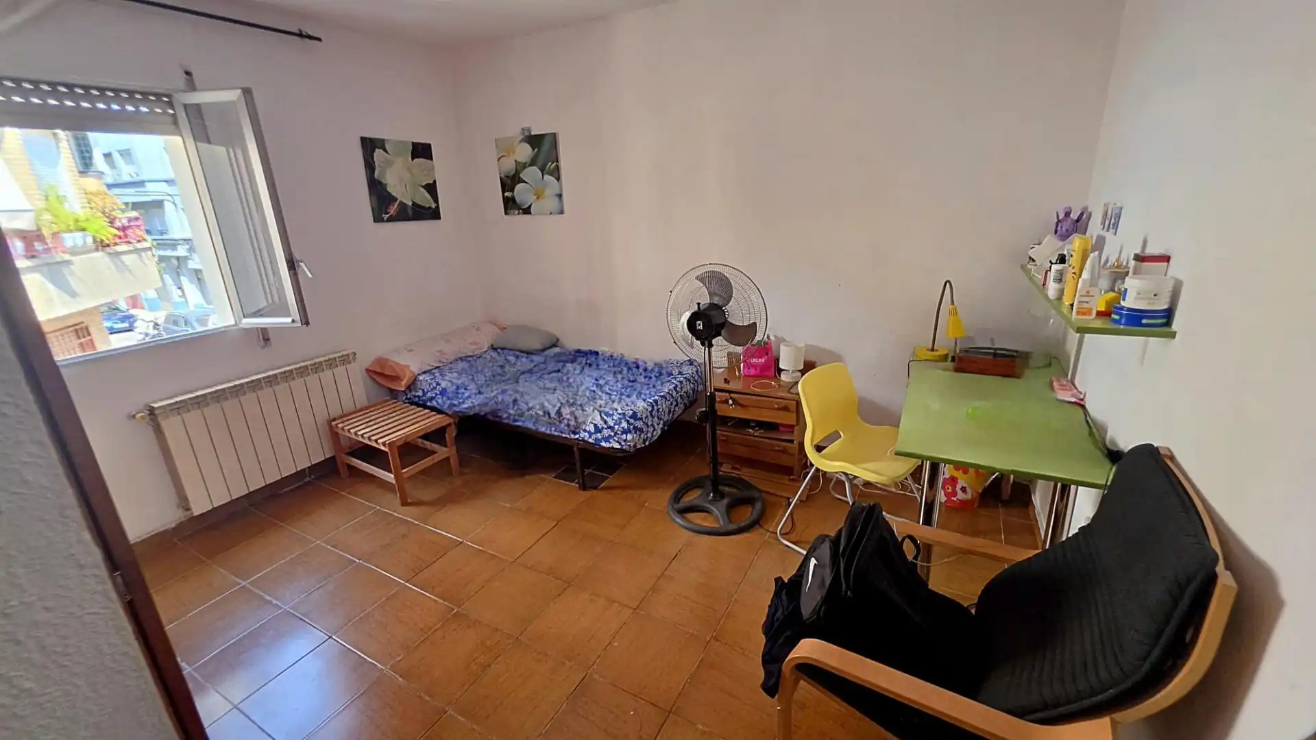 Habitación de Casa o chalet en venta en Zaragoza con Calefacción y Amueblado