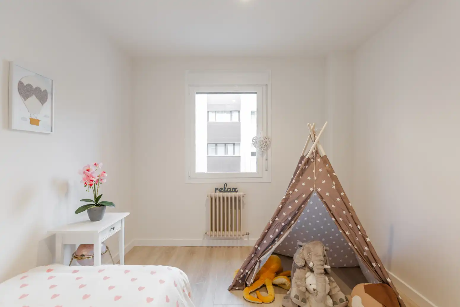 Bedroom of Flat for sale in  Pamplona / Iruña  with Heating and Terrace