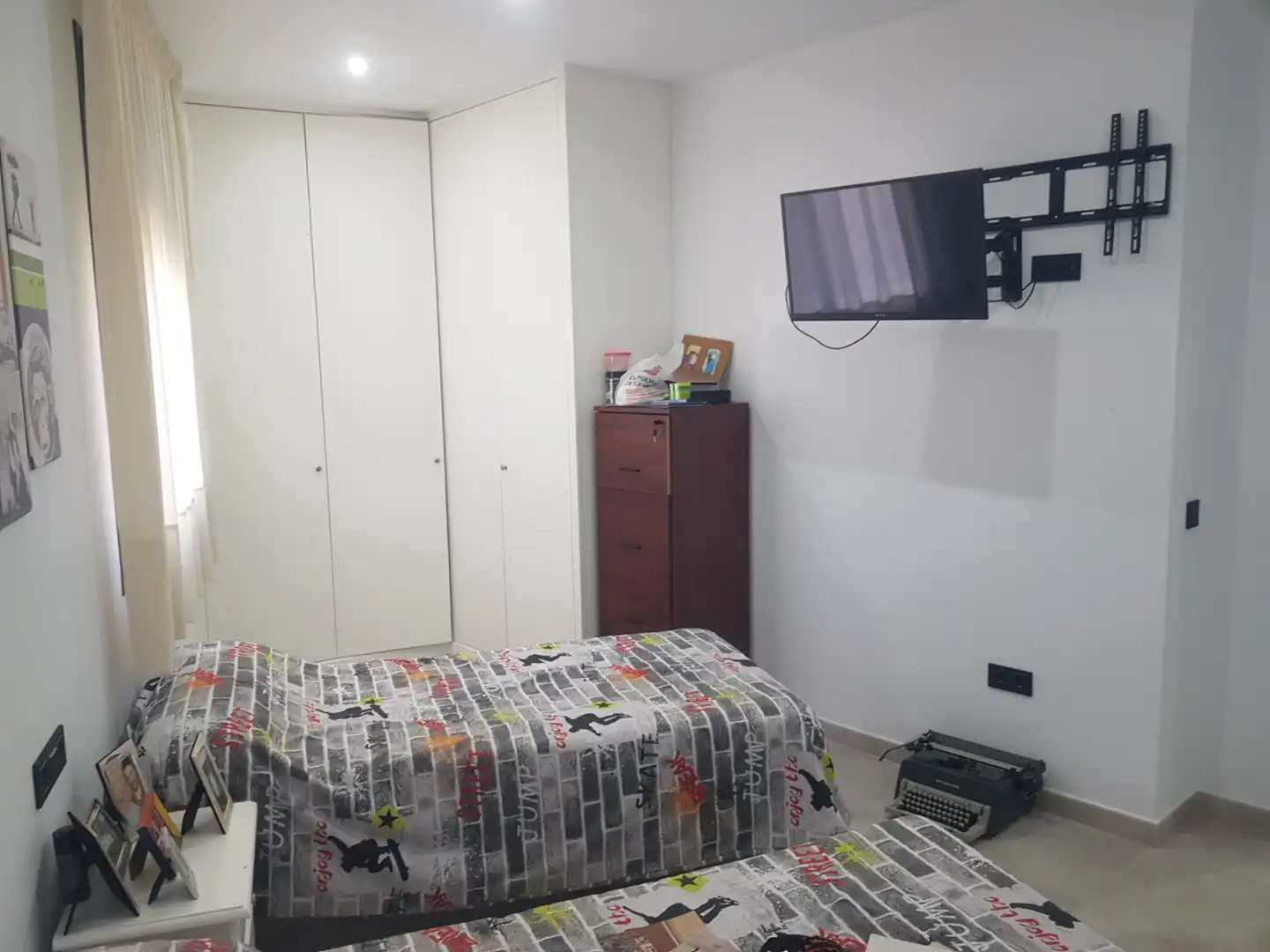 Habitación de Piso en venta en La Algaba con Aire acondicionado, Terraza y Balcón