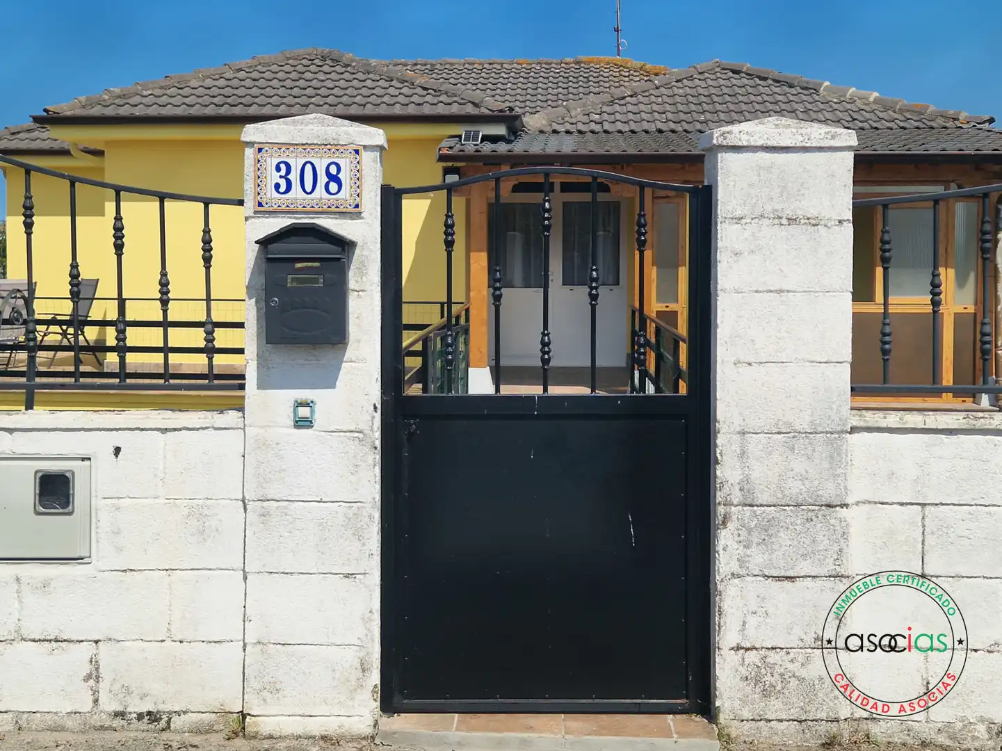 Exterior view of Houses for sale in Gijón   with Heating, Private garden and Terrace