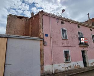 Außenansicht von Haus oder Chalet zum verkauf in San Mamés de Burgos mit Terrasse