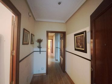 Flat with lift for sale in Calle Hernán Cortés 120