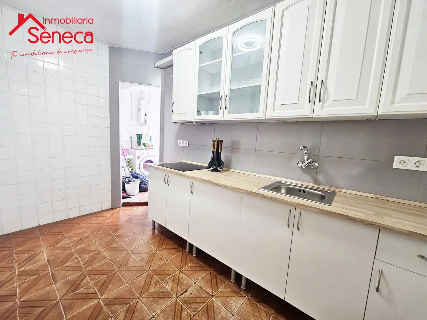 Cocina de Piso de alquiler en Córdoba con Terraza y Amueblado