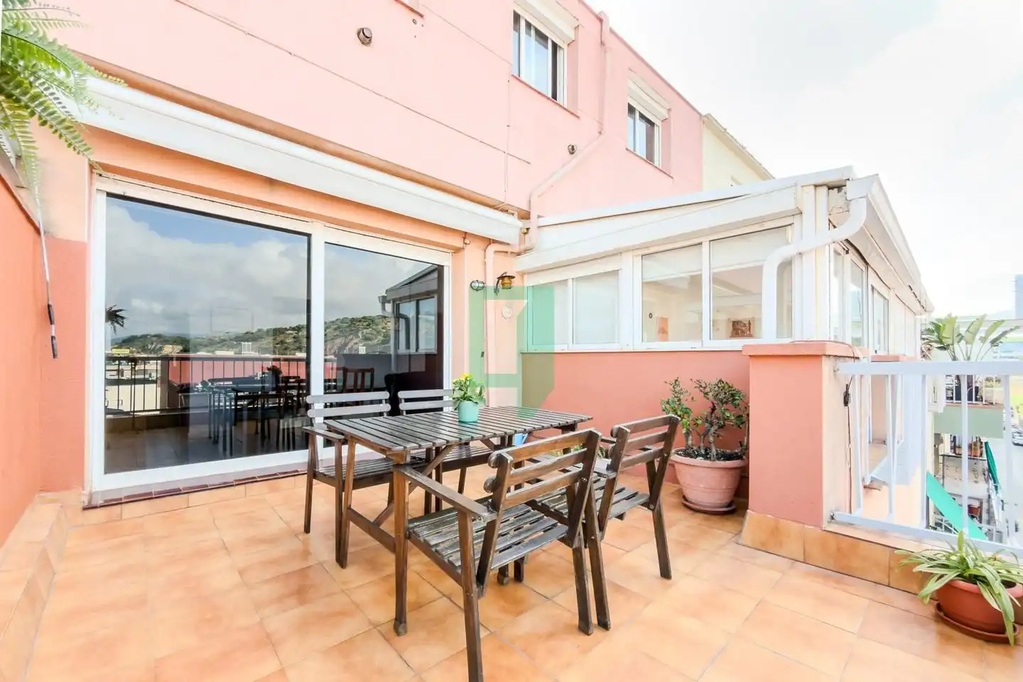 Terrasse von Maisonette zum Verkauf in Badalona mit Heizung und Terrasse