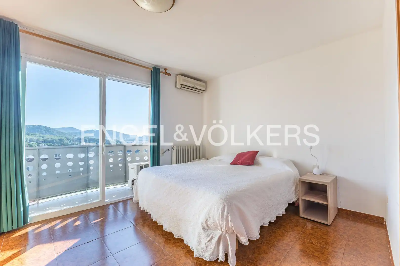 Bedroom of Houses for sale in Sant Pere de Ribes  with Air Conditioner, Heating and Private garden