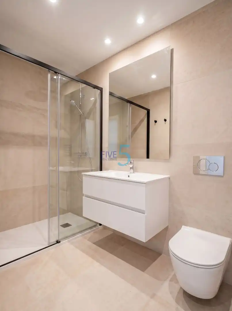Bathroom of Flat for sale in San Fulgencio, Alicante