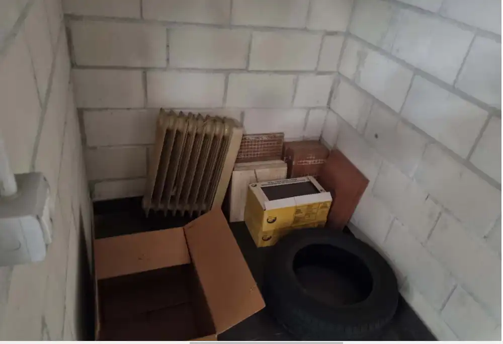 Storage room for sale in CERRALLON ARRIBA, Piñeiros- Freixeiro