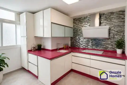 Piso en venta en Calle Juan XXIII, Divina Pastora