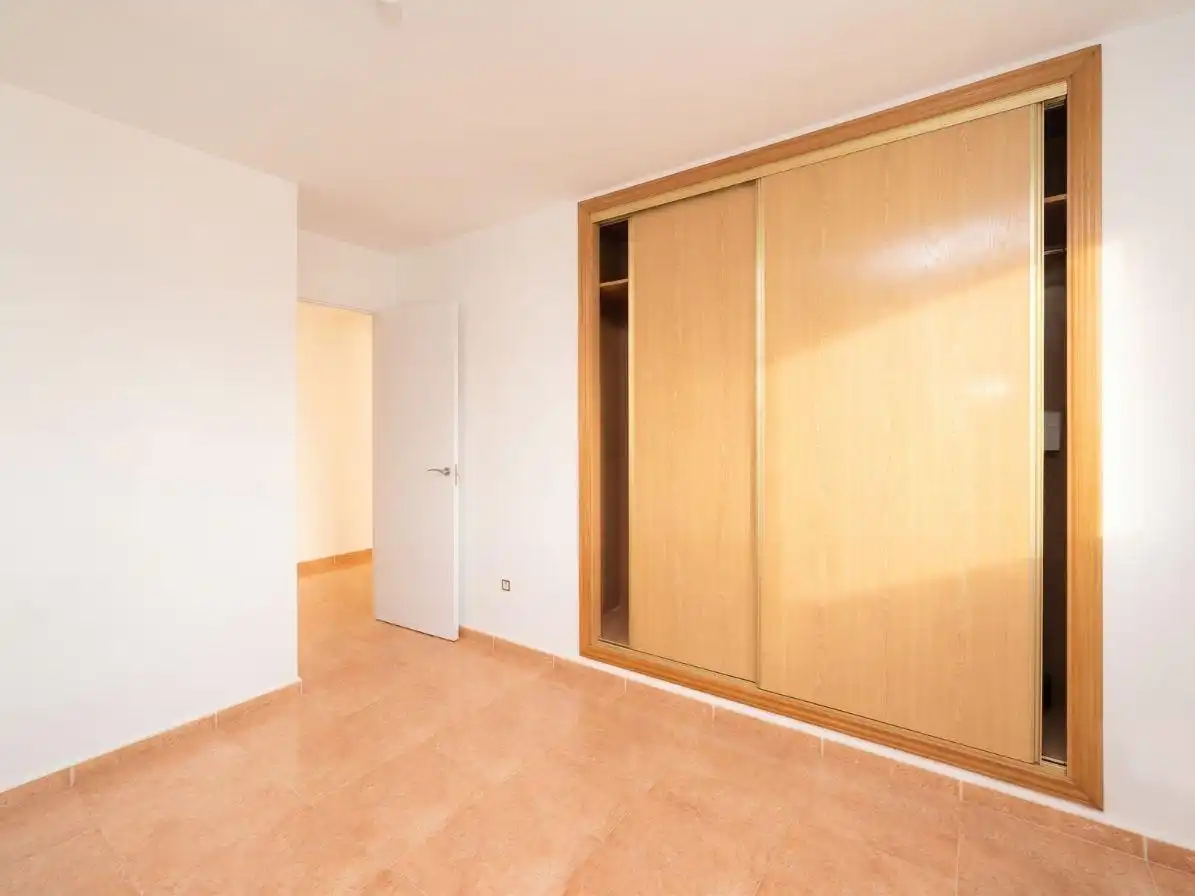 Habitación de Piso en venta en San Vicente del Raspeig / Sant Vicent del Raspeig con Terraza
