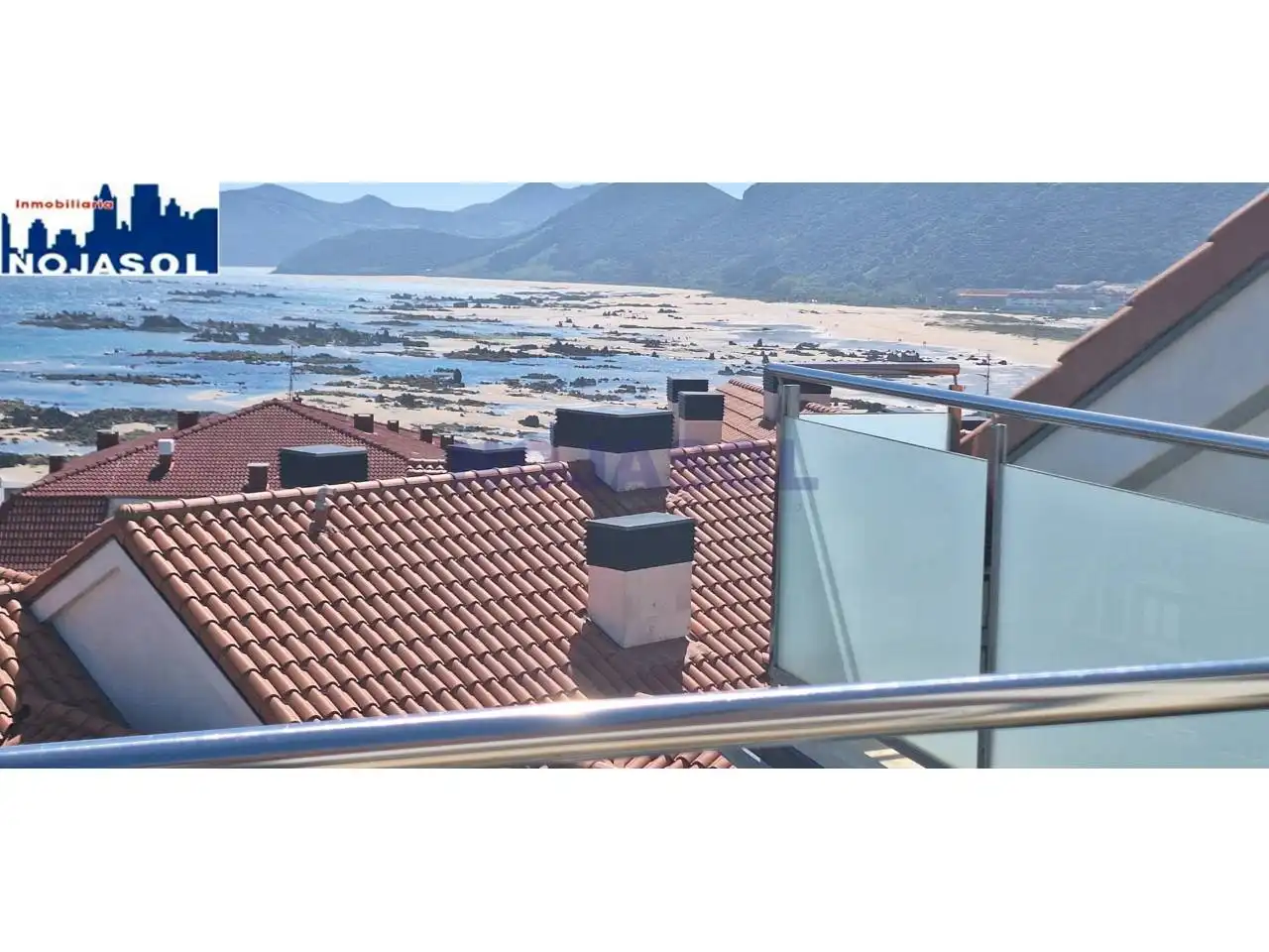 Außenansicht von Dachboden zur Miete in Noja mit Heizung, Terrasse und Abstellraum