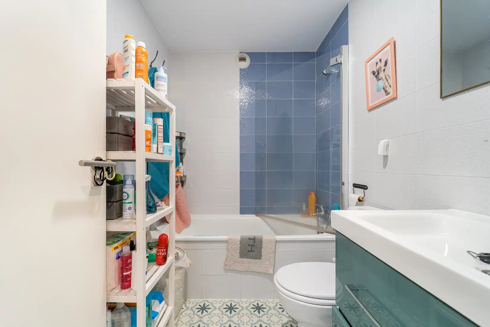Badezimmer von Wohnung zum Verkauf in Móstoles mit Klimaanlage, Heizung und Abstellraum
