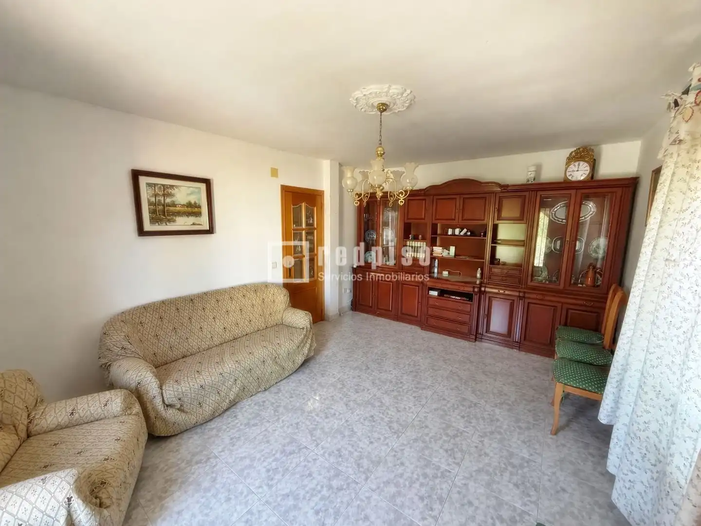 Sala de estar de Casa o chalet en venta en Marchamalo con Calefacción, Terraza y Trastero