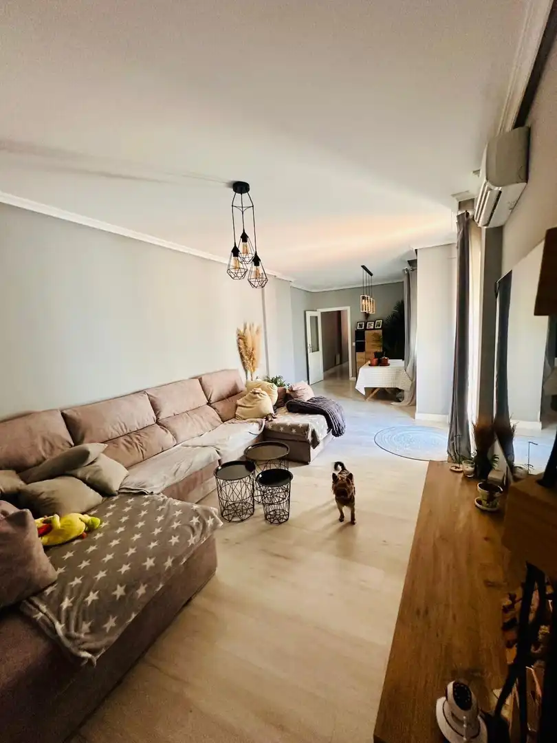 Sala d'estar de Dúplex en venda en Plasencia amb Aire condicionat, Calefacció i Terrassa