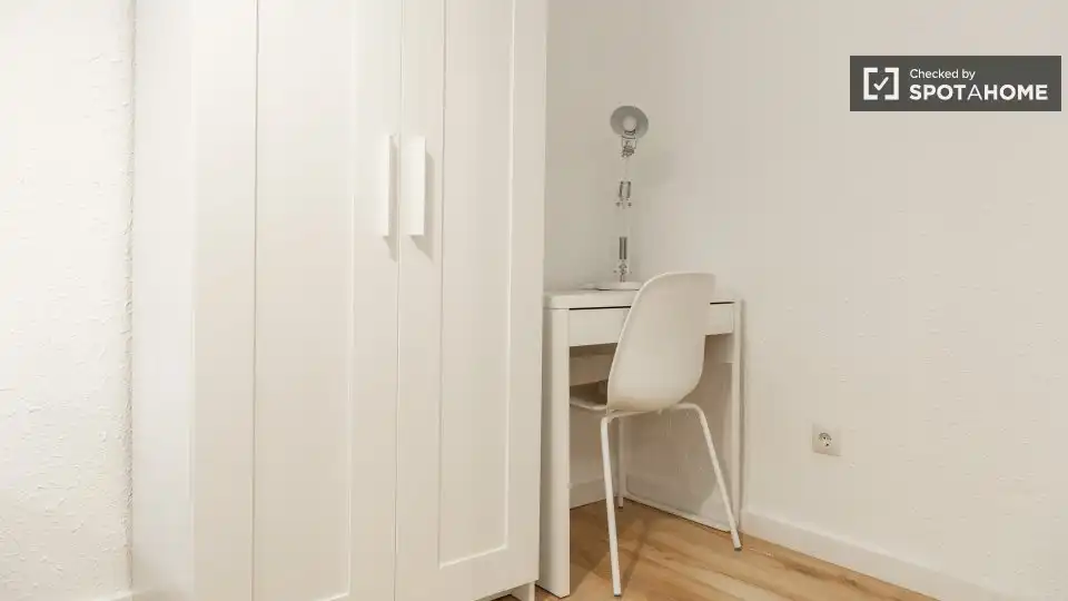 Habitación en Opañel