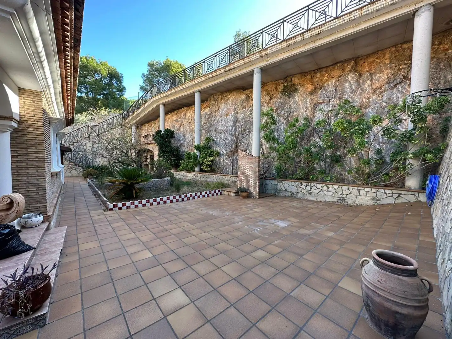 Terrassa de Casa o xalet en venda en Benicasim / Benicàssim amb Aire condicionat, Jardí privat i Terrassa