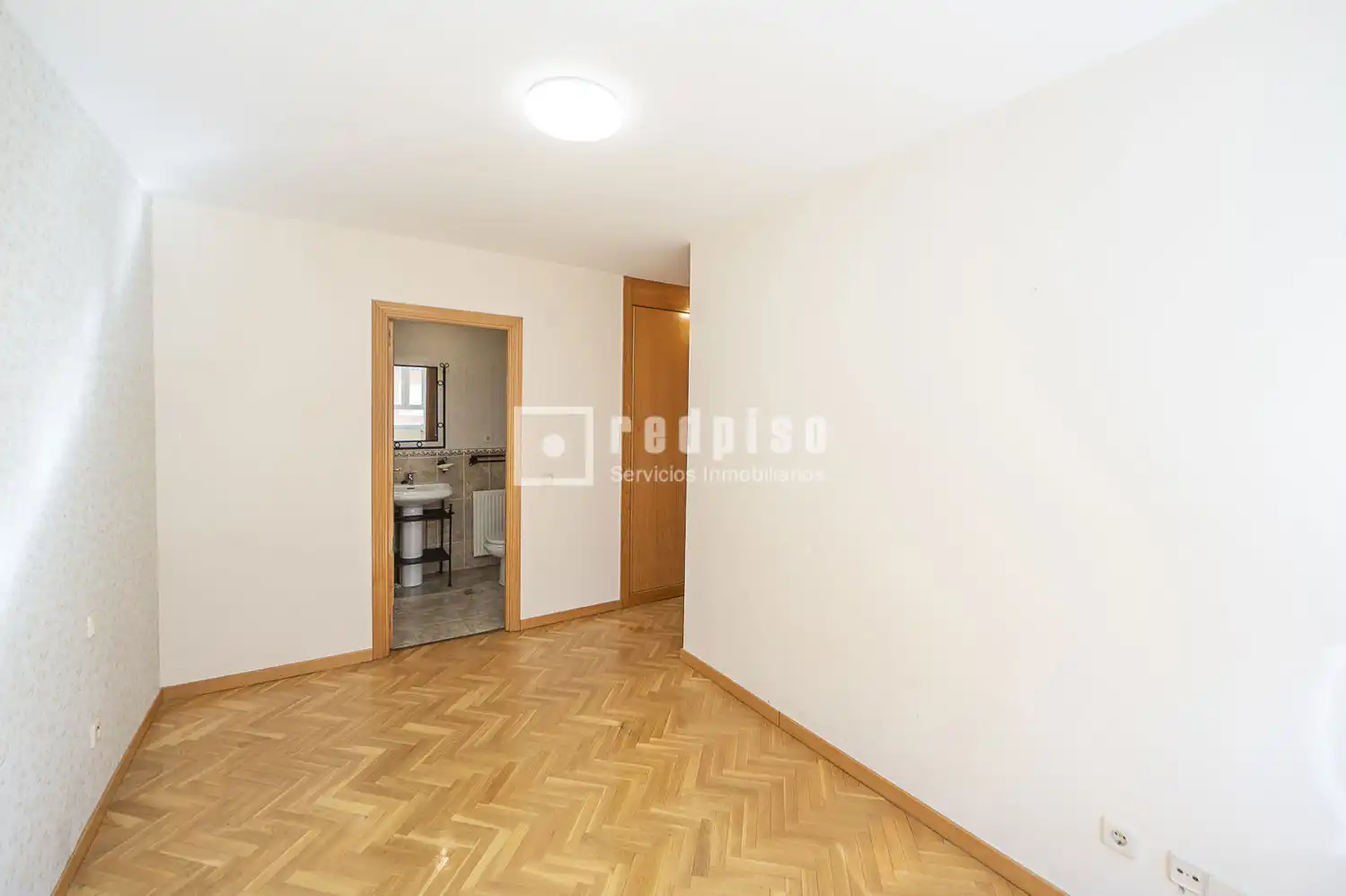 Schlafzimmer von Wohnung zum Verkauf in Valdemoro mit Klimaanlage, Heizung und Privatgarten