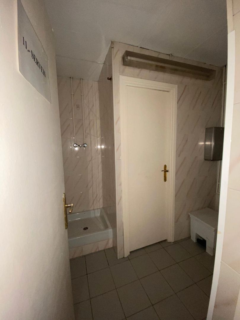 Bany de Nau industrial en venda en Montgat