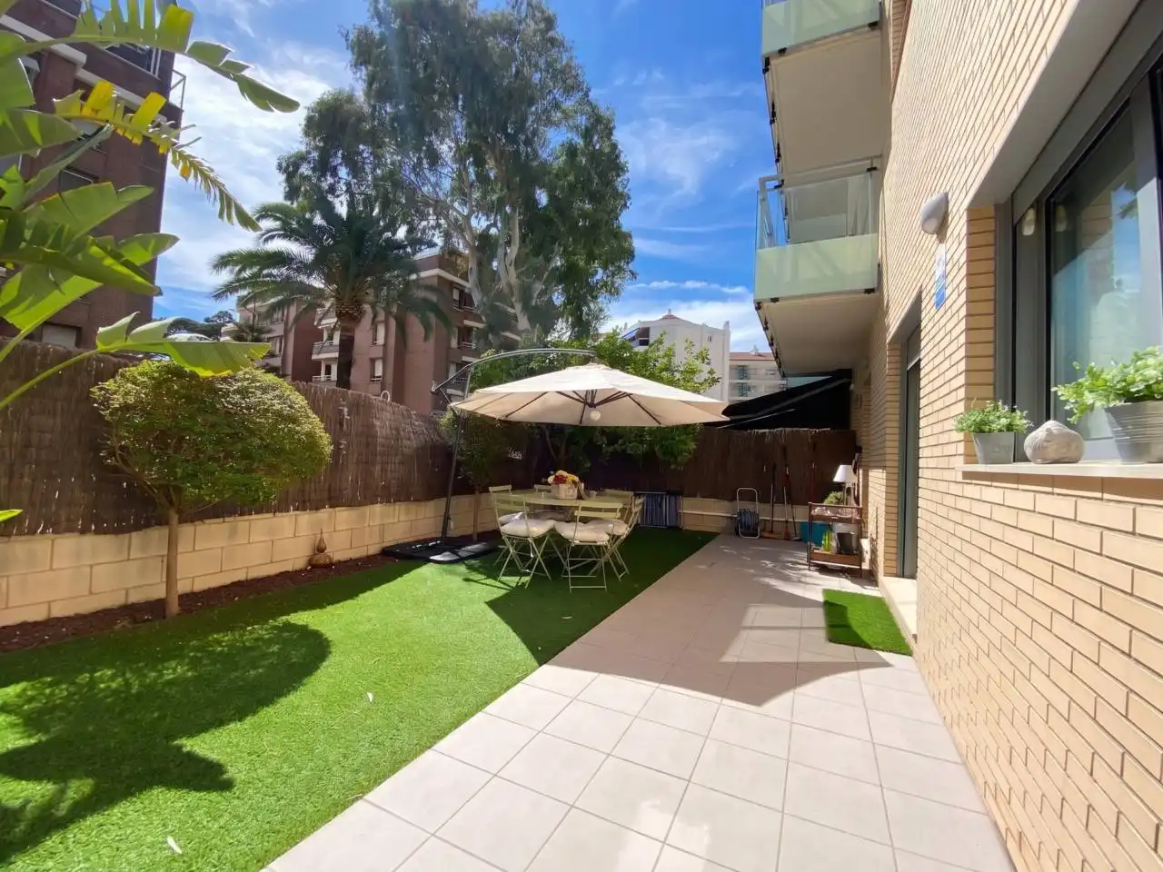 Flat with pool for sale in Paseo Mediterráneo, imagen 4