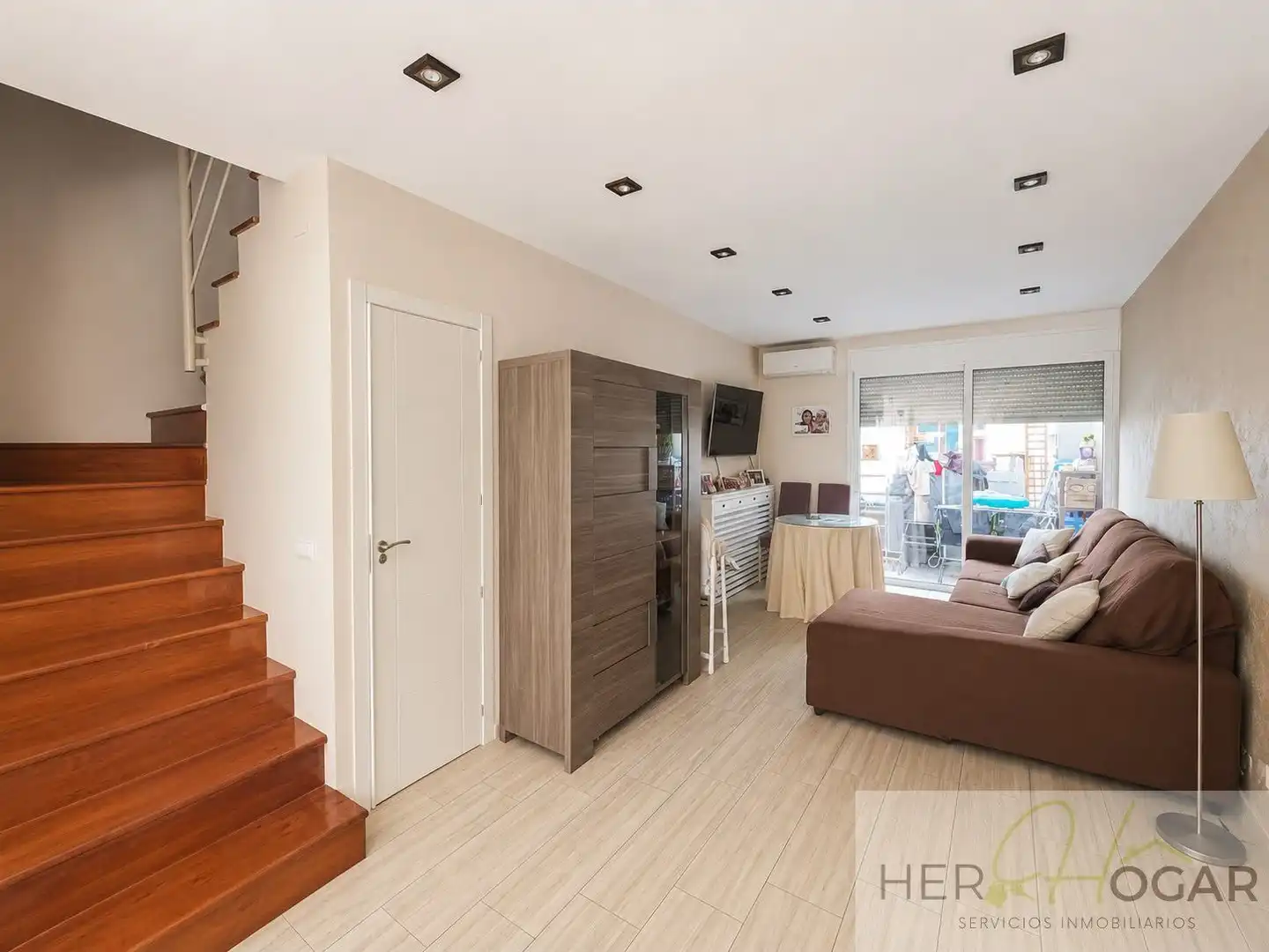 Sala de estar de Casa o chalet en venta en Orgaz con Aire acondicionado, Calefacción y Terraza
