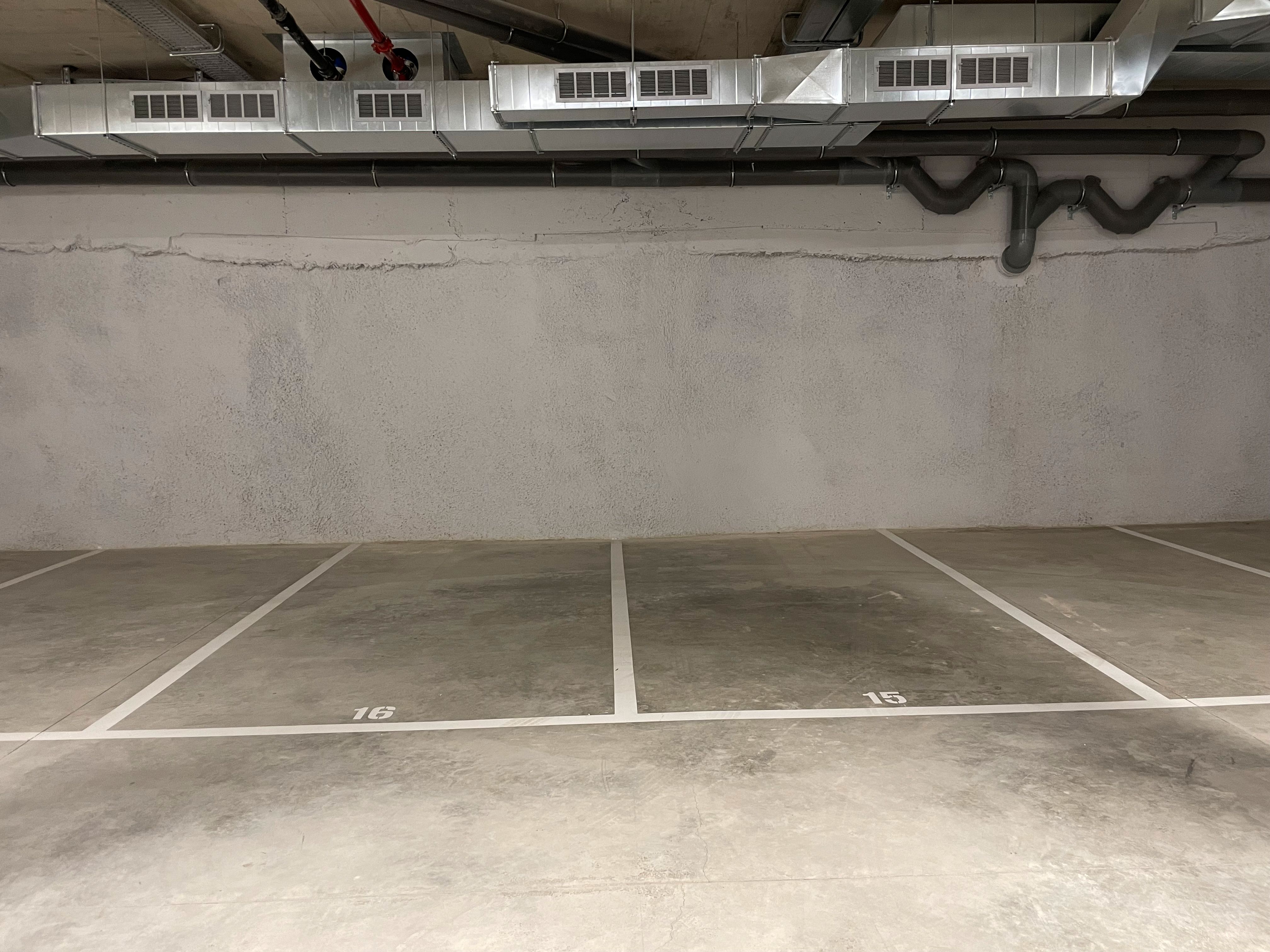 Parking of Garage to rent in  Barcelona Capital  with Alarm