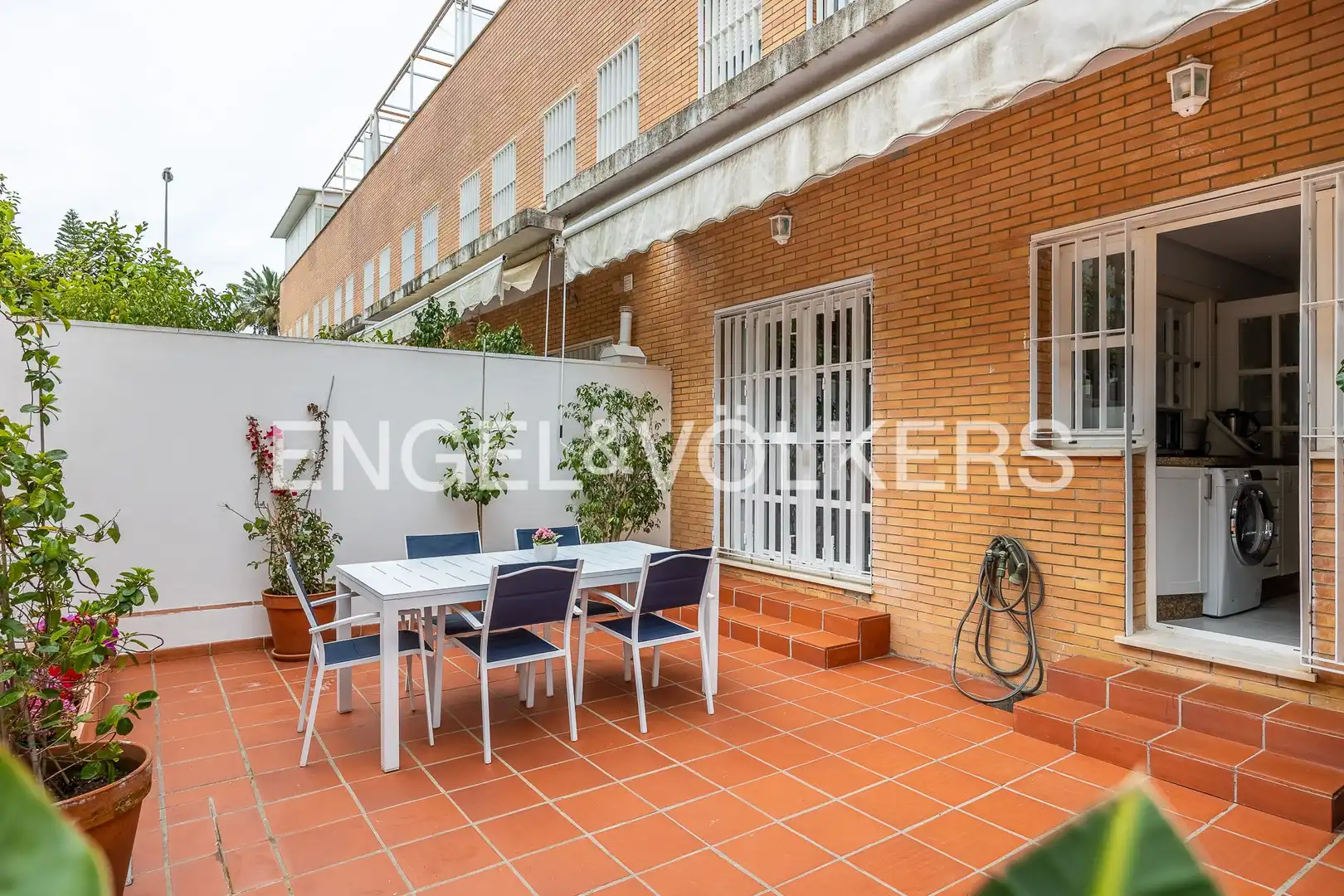 Terrace of Houses for sale in Sevilla  with Air Conditioner, Heating and Private garden