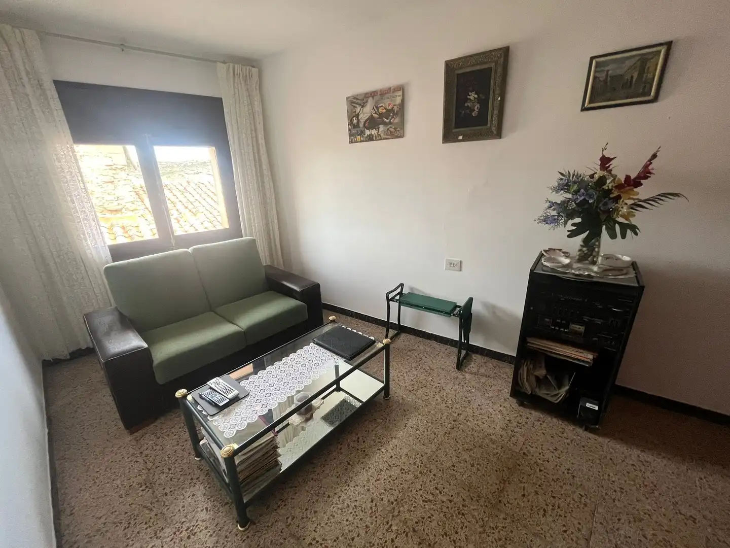 Sala de estar de Casa o chalet en venta en Valdealgorfa con Jardín privado, Terraza y Amueblado