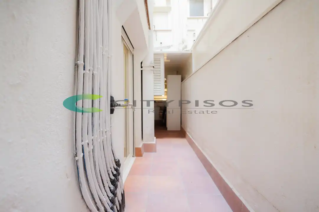 Flat with lift for sale in Avenida de Santiago Rusiñol, imagen 38