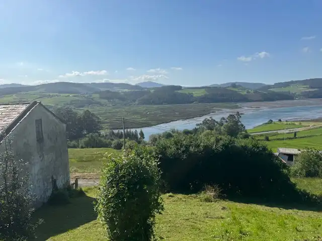Vista exterior de Casa o xalet en venda en Castropol