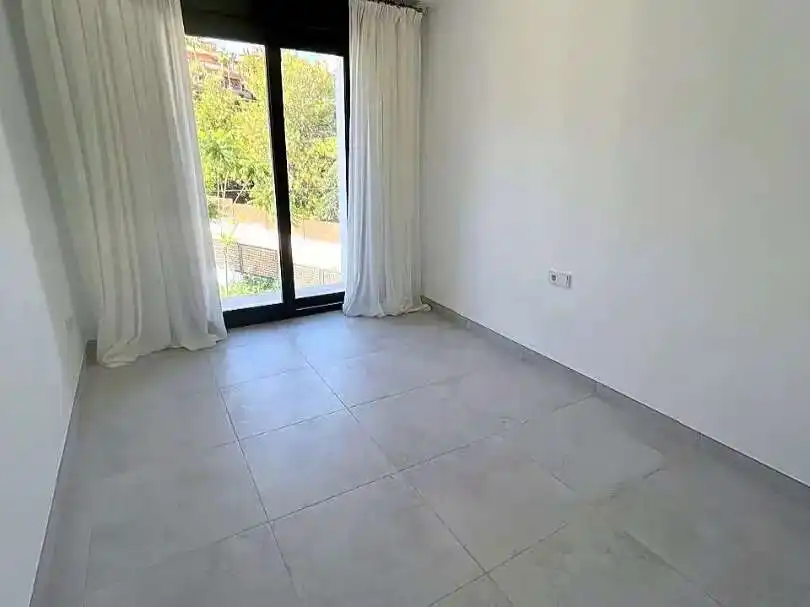 Terrassa de Pis en venda en Estepona amb Aire condicionat, Calefacció i Terrassa
