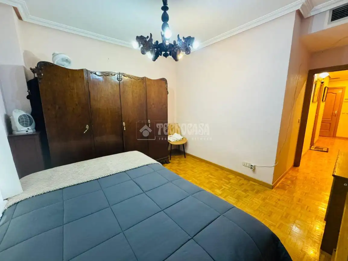 Habitación de Piso en venta en Madrid con Aire acondicionado y Parquet