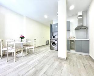 Kitchen of Flat to rent in  Madrid Capital  with Air Conditioner