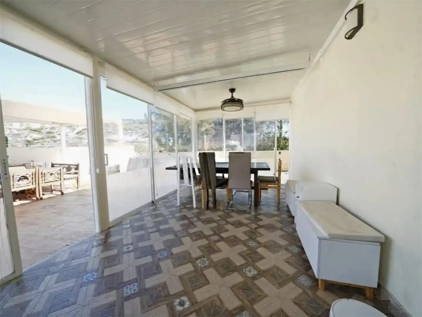 Terrassa de Casa o xalet en venda en El Campello amb Aire condicionat, Jardí privat i Traster