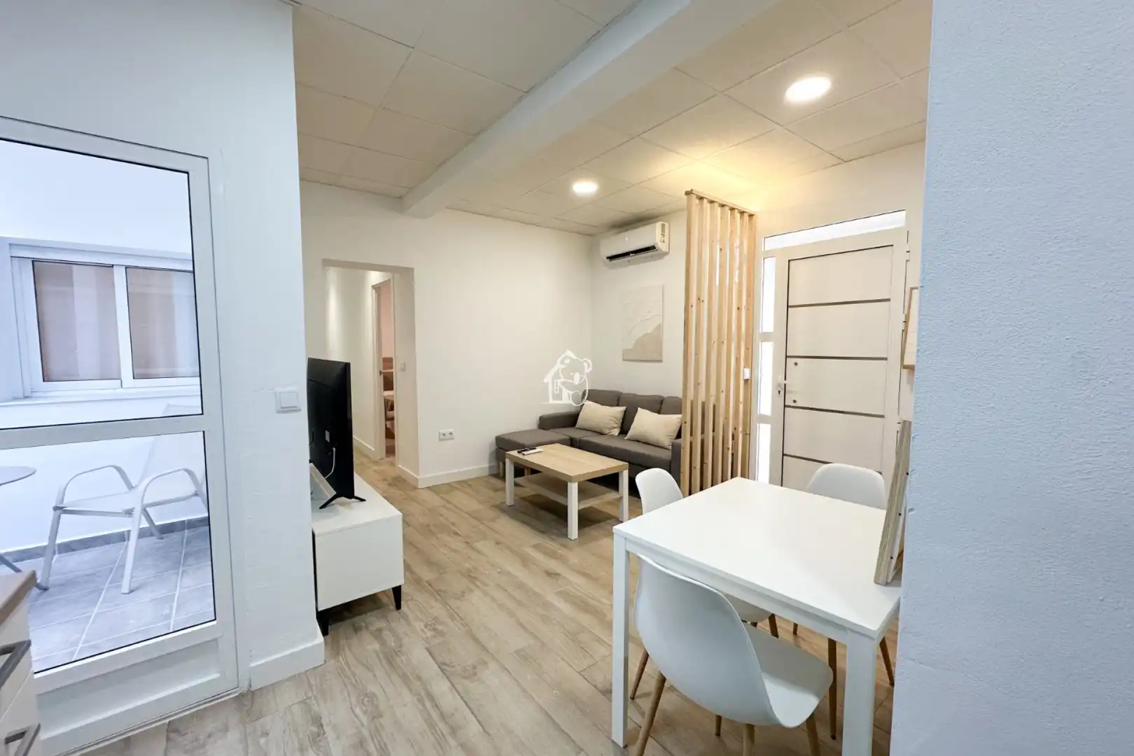Sala d'estar de Planta baixa de lloguer en Orihuela amb Aire condicionat, Terrassa i Moblat