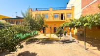Exterior view of Single-family semi-detached for sale in Rubí  with Air Conditioner, Heating and Private garden