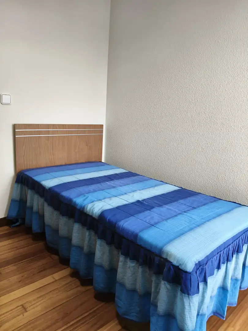 Schlafzimmer von Wohnung zur Miete in Camargo mit Parkett, Terrasse und Abstellraum