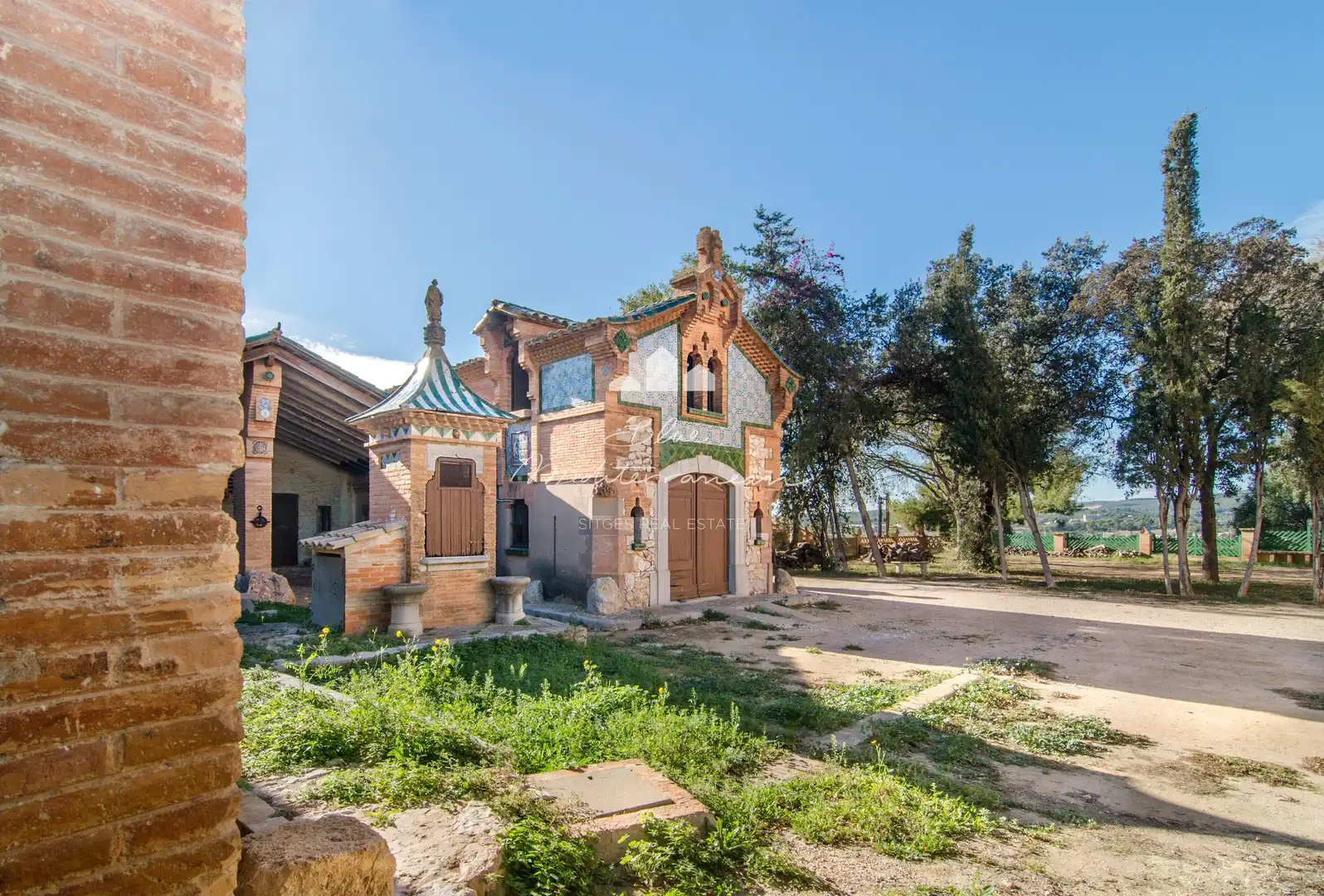 Exterior view of Houses for sale in Sant Pere de Ribes  with Terrace, Storage room and Balcony