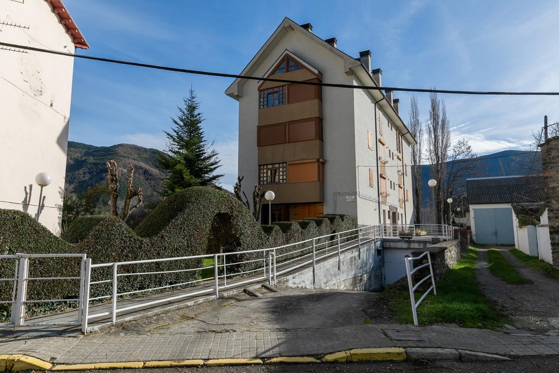Exterior view of Flat for sale in Biescas  with Heating and Storage room