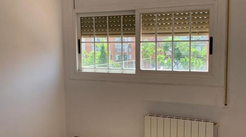 Foto 2 de Casa adosada en venda a Carrer de Corones, Torrent del Capellà, Barcelona