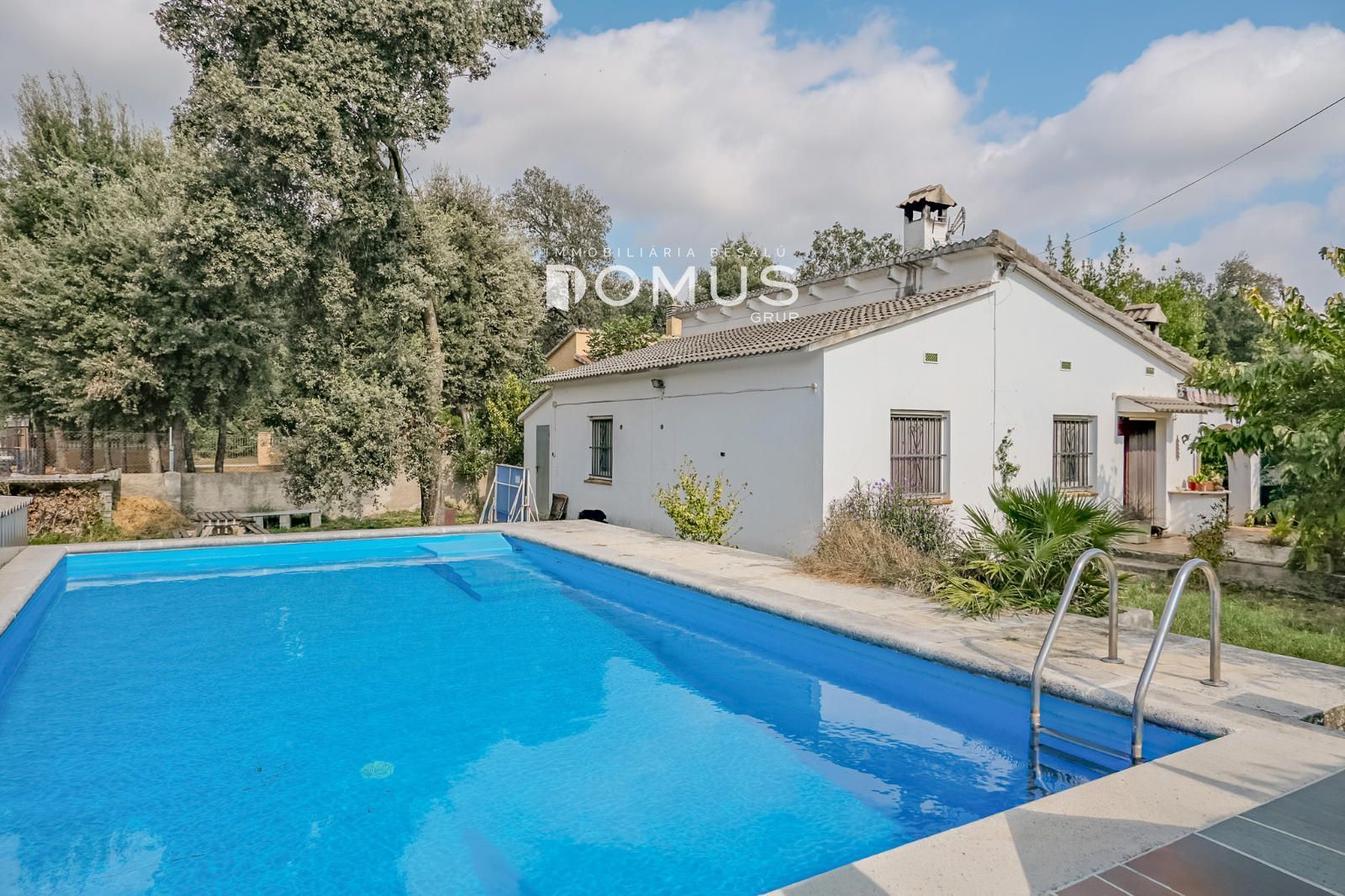 Exterior view of House or chalet for sale in Maià de Montcal  with Air Conditioner, Heating and Storage room