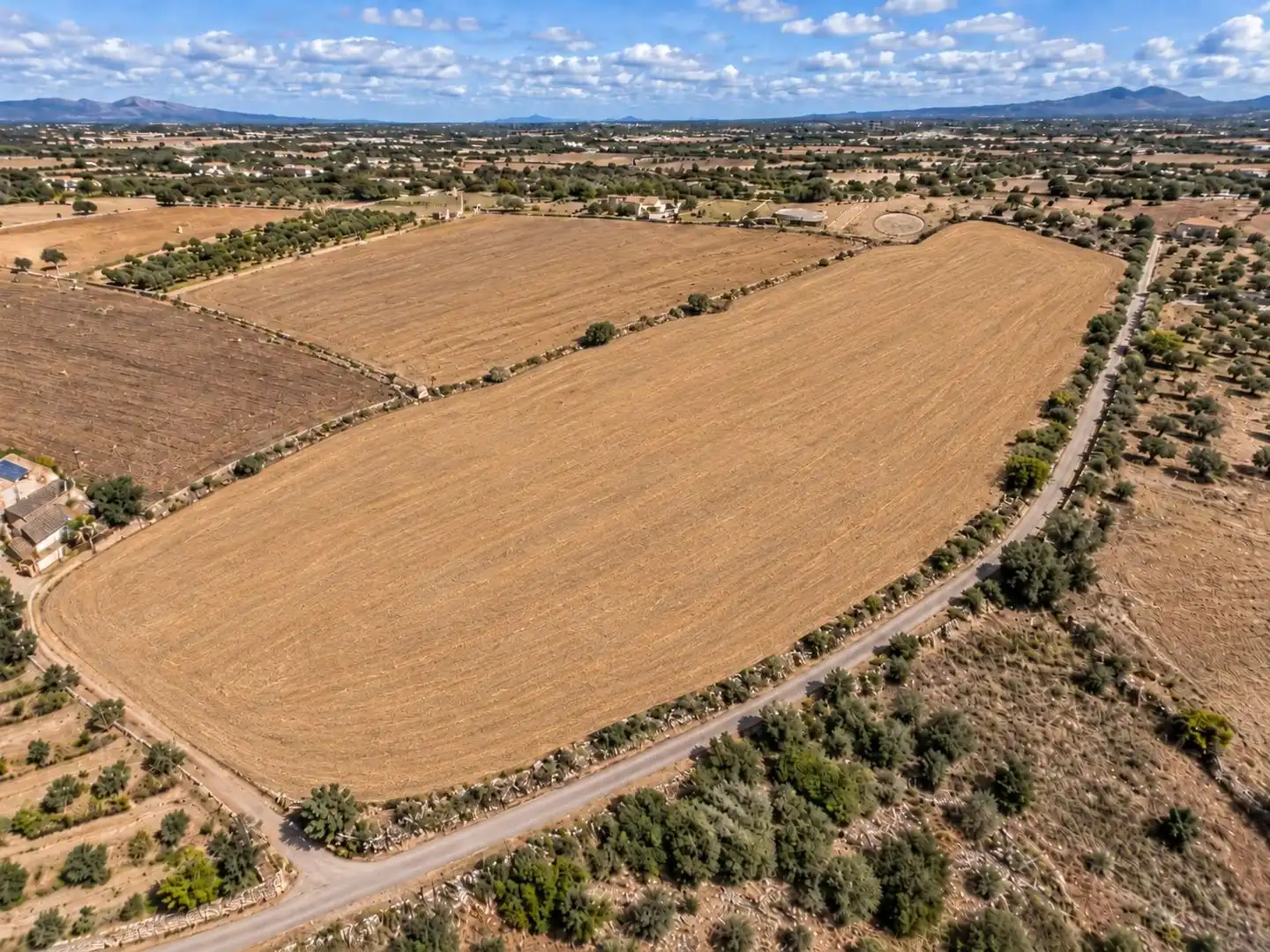 Wohnbaugrundstück zum Verkauf in Campos poble