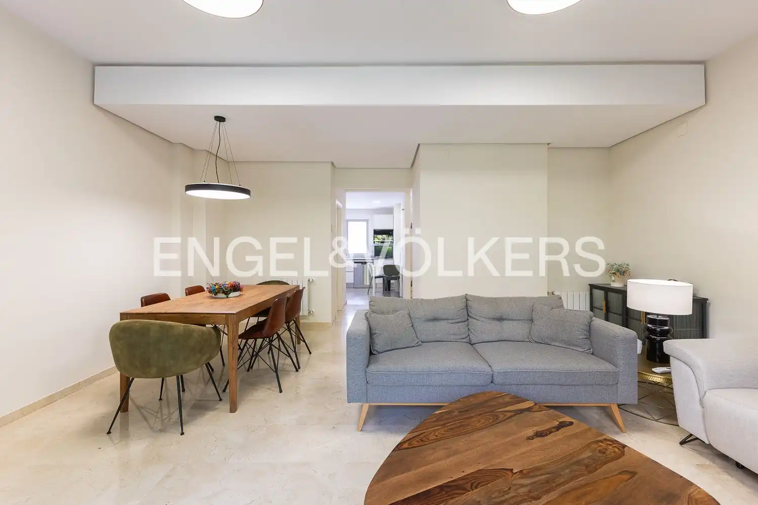 Comedor de Casa o chalet de alquiler en Rocafort con Aire acondicionado, Calefacción y Jardín privado