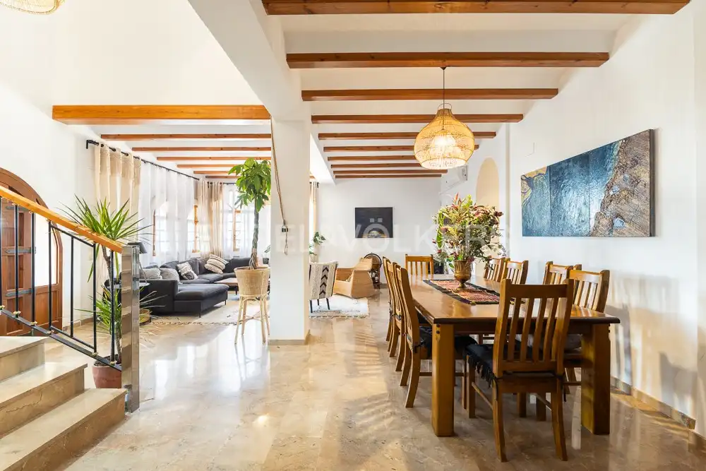 Comedor de Casa o chalet de alquiler en Manises con Aire acondicionado, Calefacción y Jardín privado