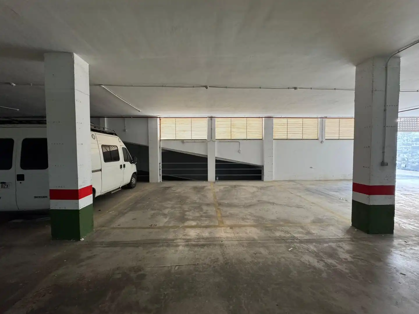 Parking de Oficina de alquiler en Molina de Segura con Aire acondicionado