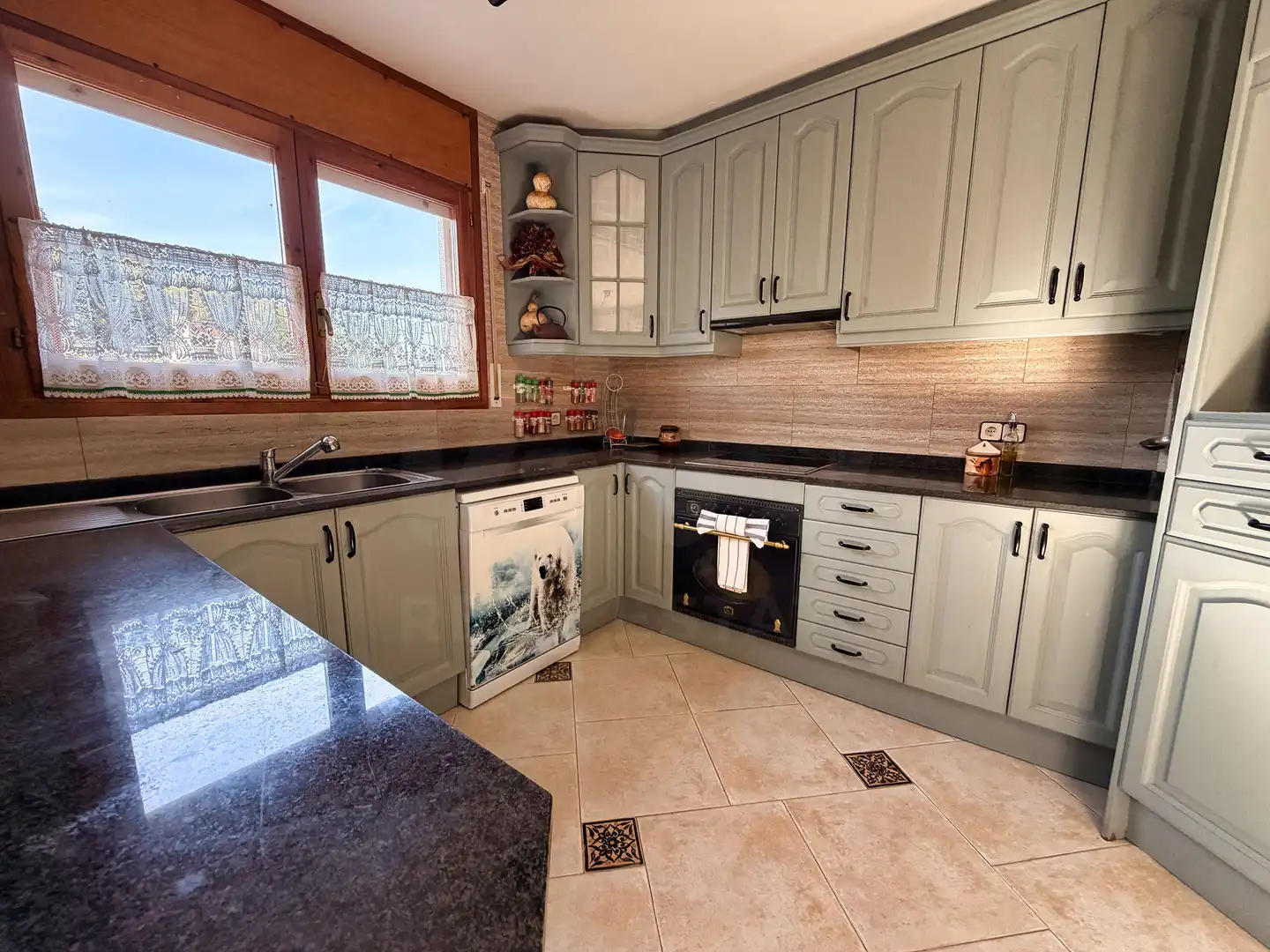 Cocina de Casa o chalet en venta en Vallirana con Calefacción y Terraza