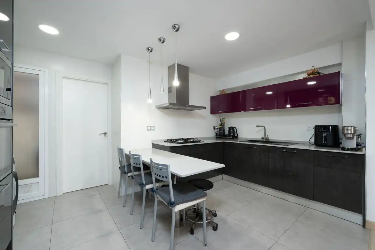 Flat for sale in Carrer Victoria Kent, Camí dels Magros - Casablanca