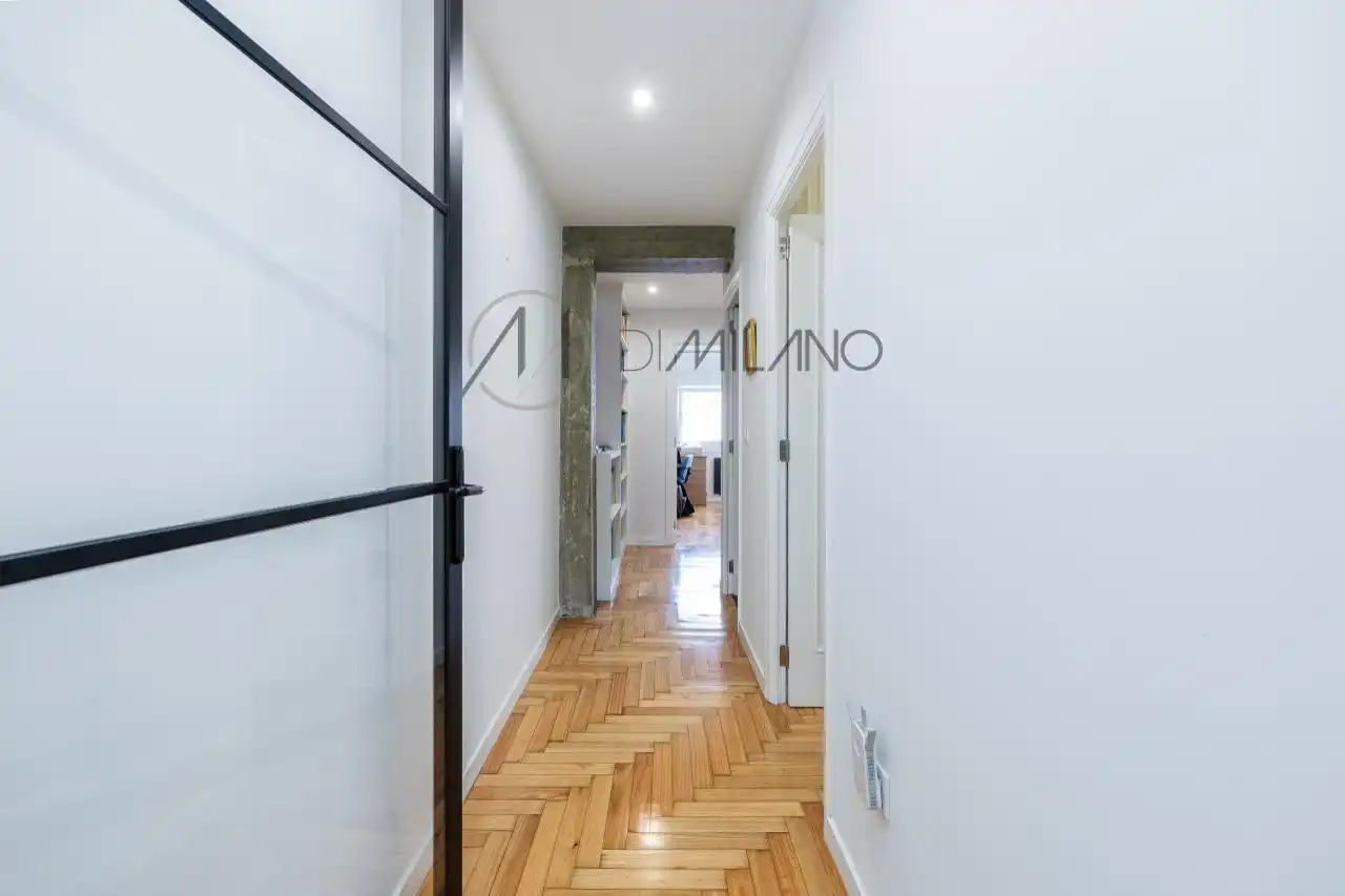 Pis en venda en Vigo  amb Calefacció, Parquet i Terrassa