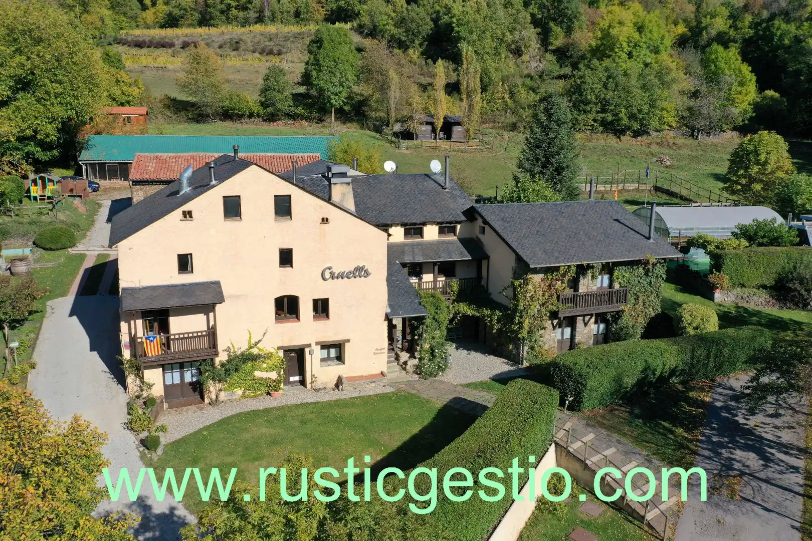 Finca rústica en venda en Planoles amb Calefacció, Jardí privat i Terrassa