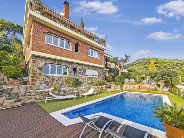 Casa-chalet en Venta en Prat de la Riba en Alella