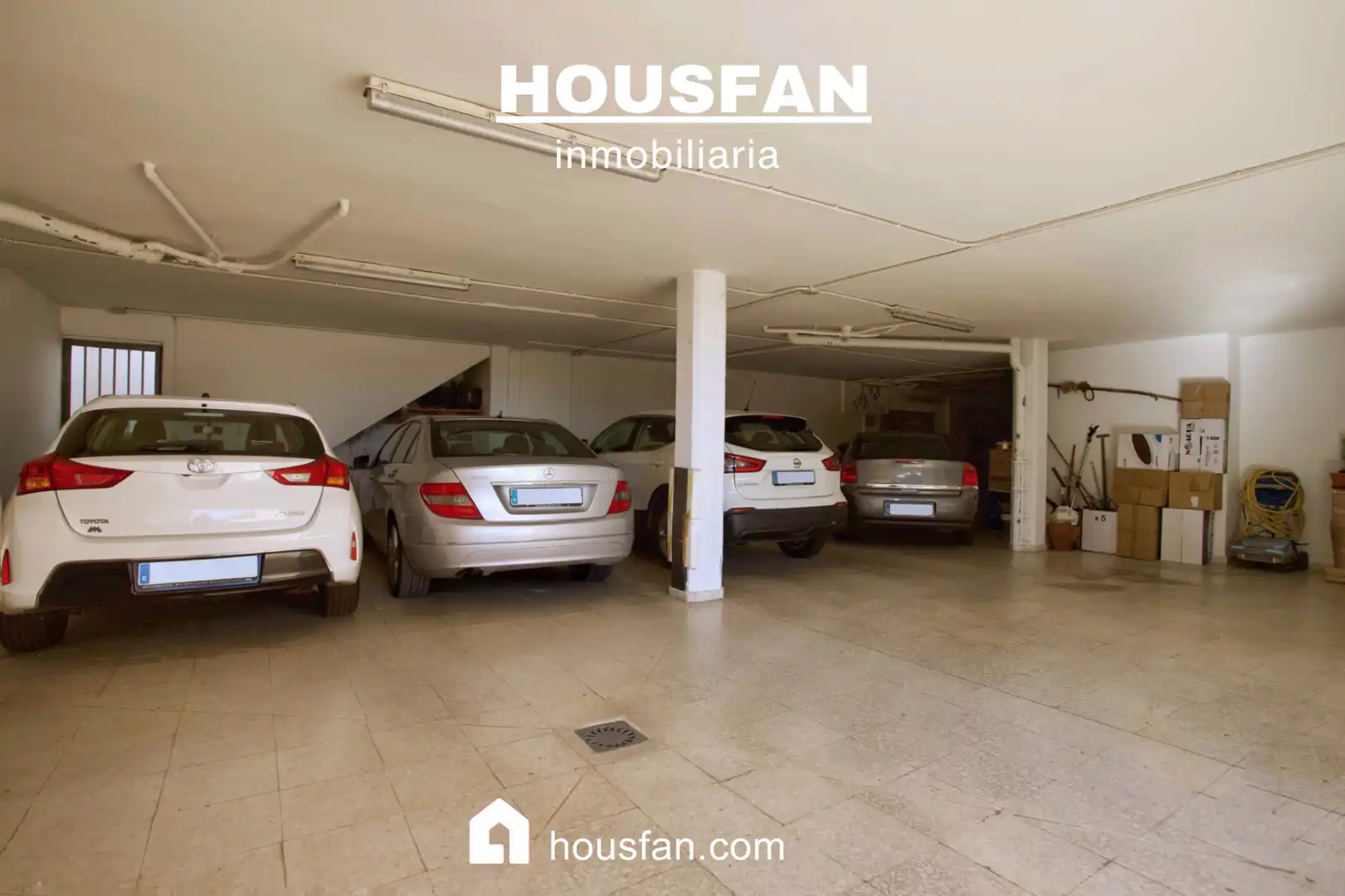 Parking of Houses for sale in Cáceres  with Air Conditioner, Heating and Private garden